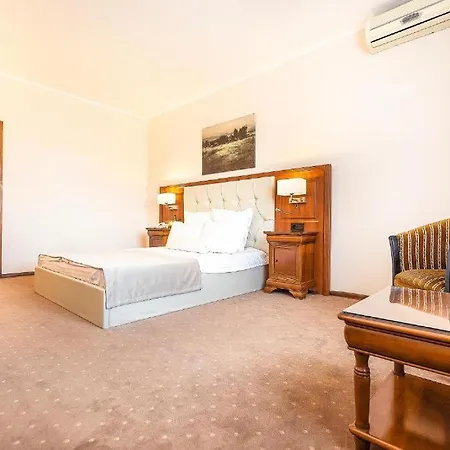 Athos Boutique Hotel 3*